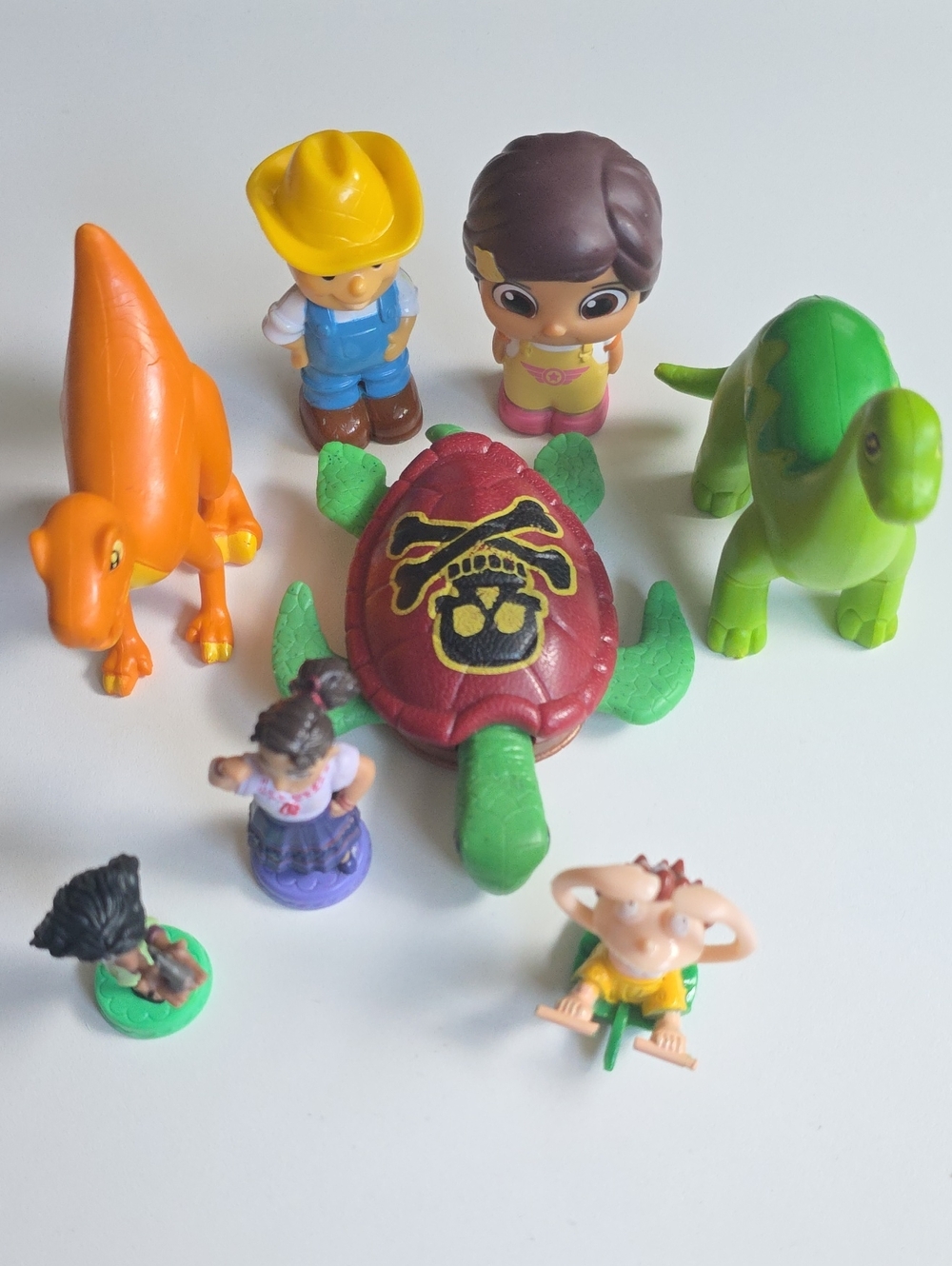 Assorted Kids Toy Figures - Multicolor Playset